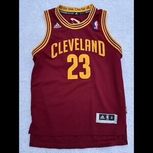 LeBron James Jersey #23 Cleveland Cavaliers Wine Red Adidas, Youth Medium